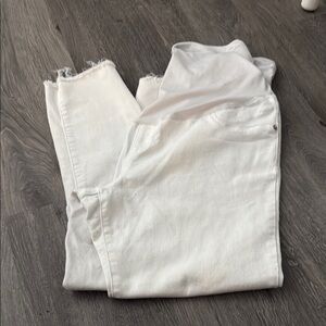 Women's White cropped maternity jeans